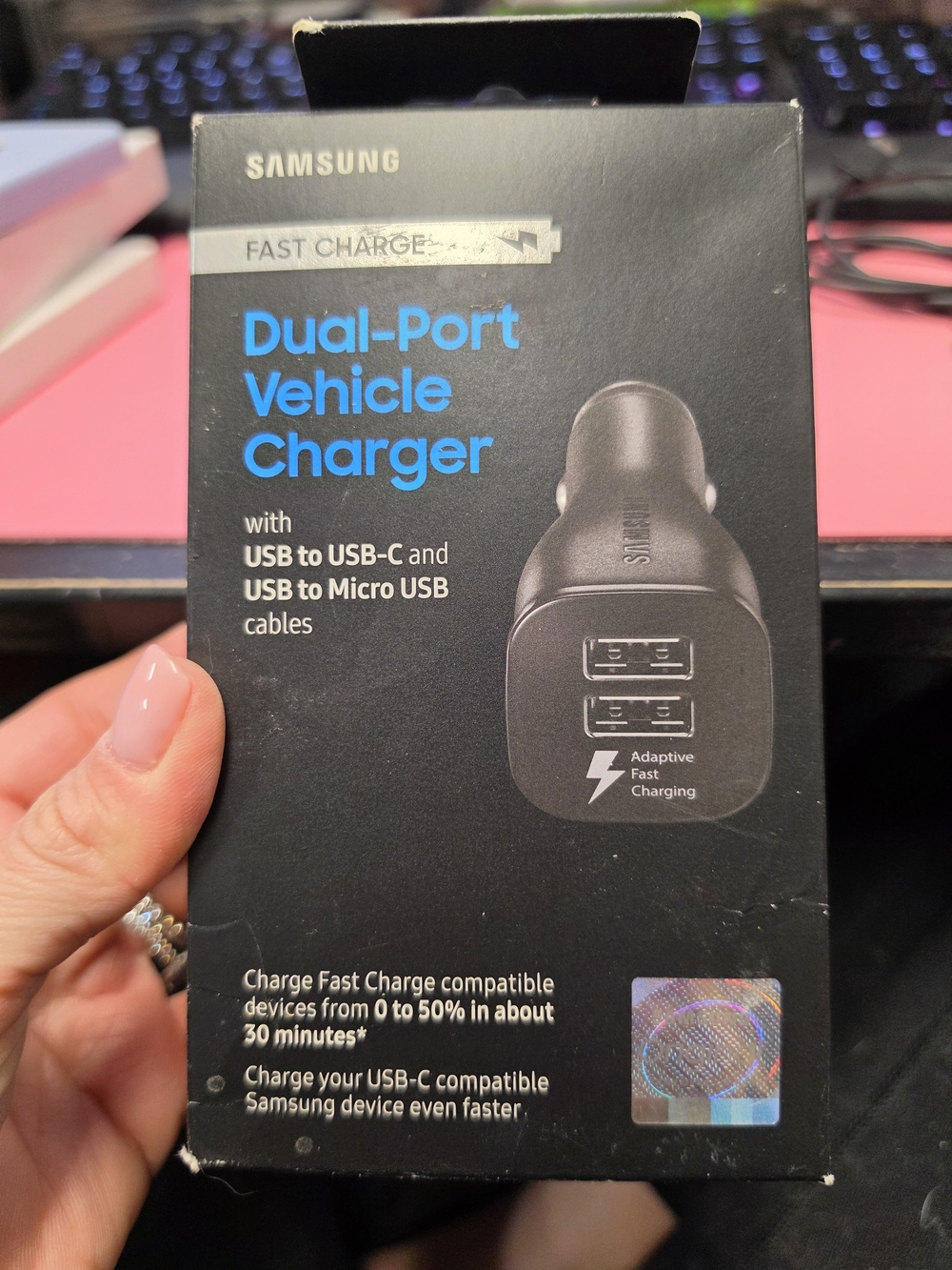 Samsung Dual-Port Vehicle Charger in Black